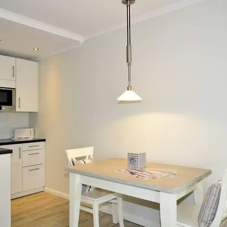 Appartement Dr-ross-strasse 25, App 13 *